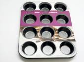 Non-stick 12 muffin pan*