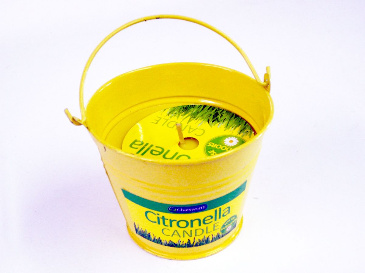 Citronella metal candle bucket * Citronella metal candle bucket *