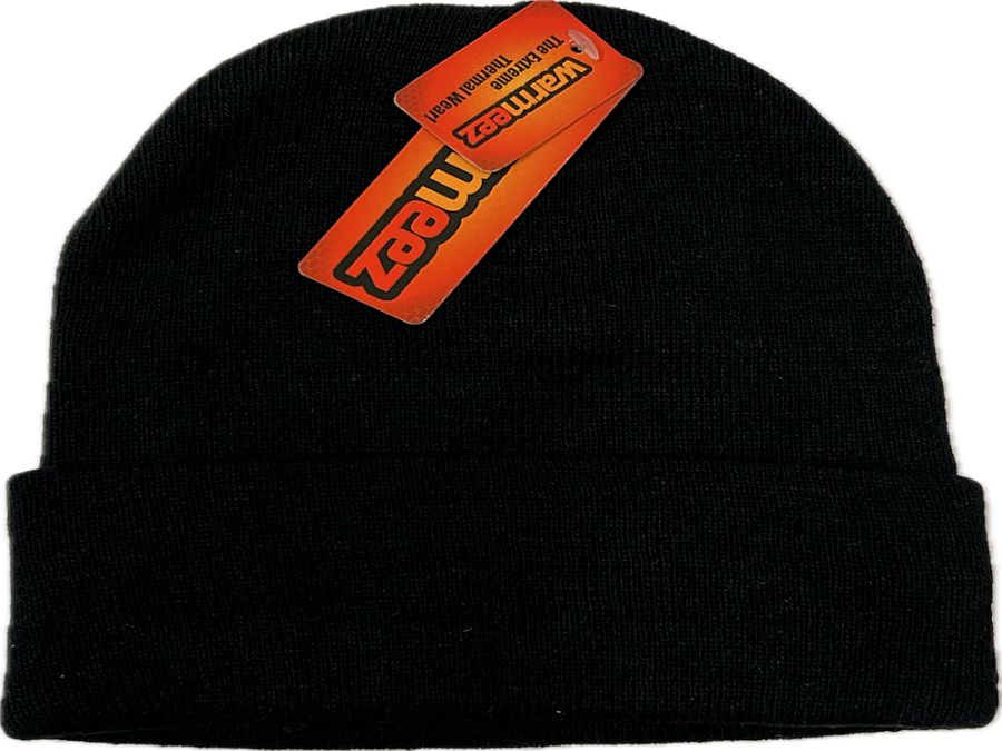 Childs knitted black beanie hat.