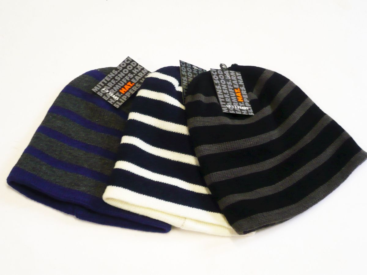 Childs striped beanie hat
(6-9 10-13) - 3/cols.