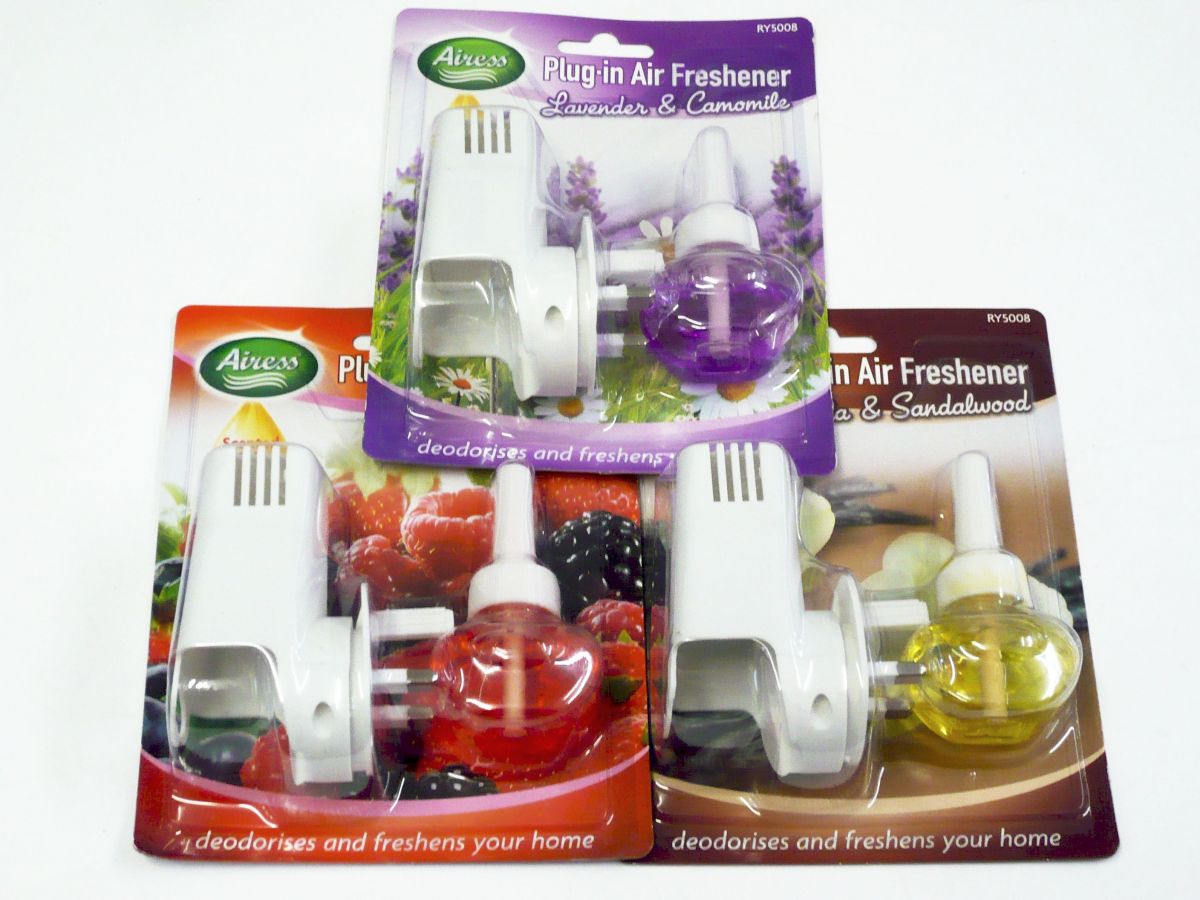 Plug-in air freshener - 4 astd