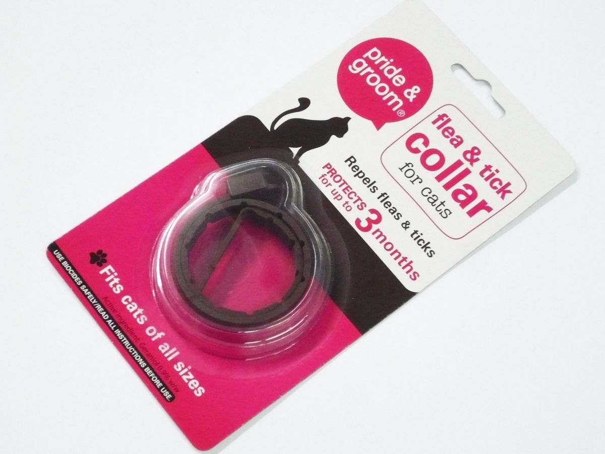 Flea & tick collar for cats*