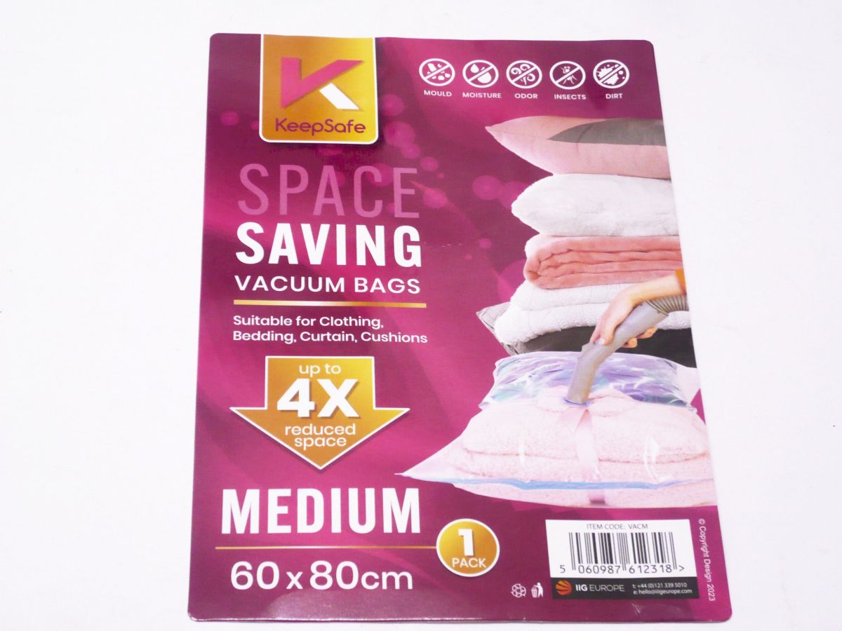 Medium space saving vacuum bag*
(60x80cm)