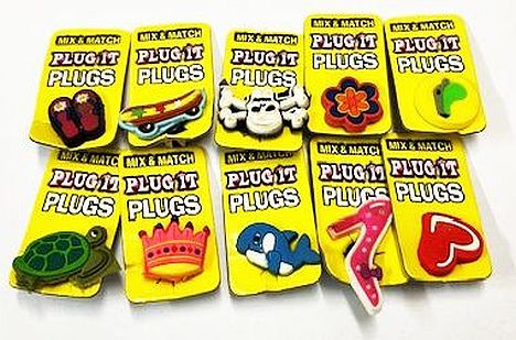 Assorted plug its.