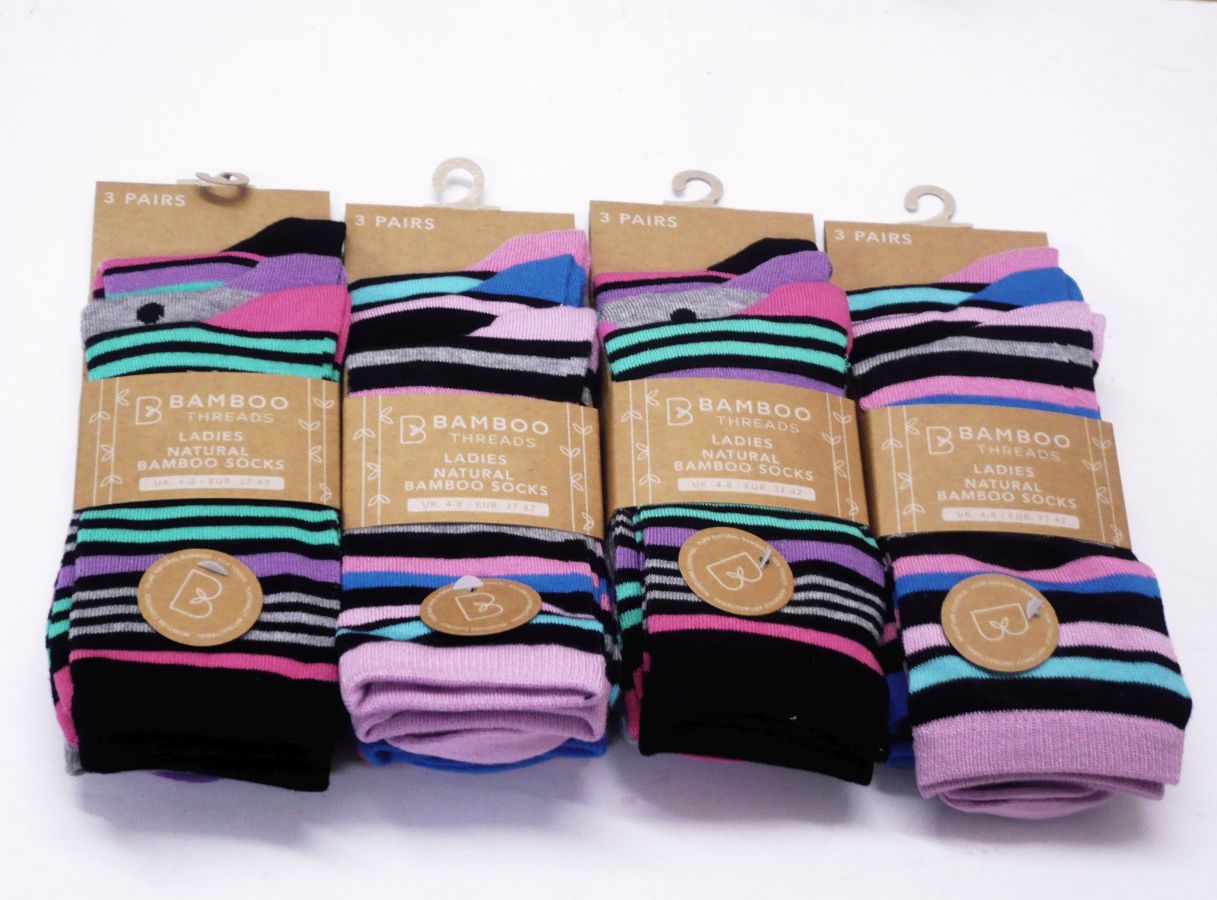 Ladies striped bamboo socks.
(3pkt x4)