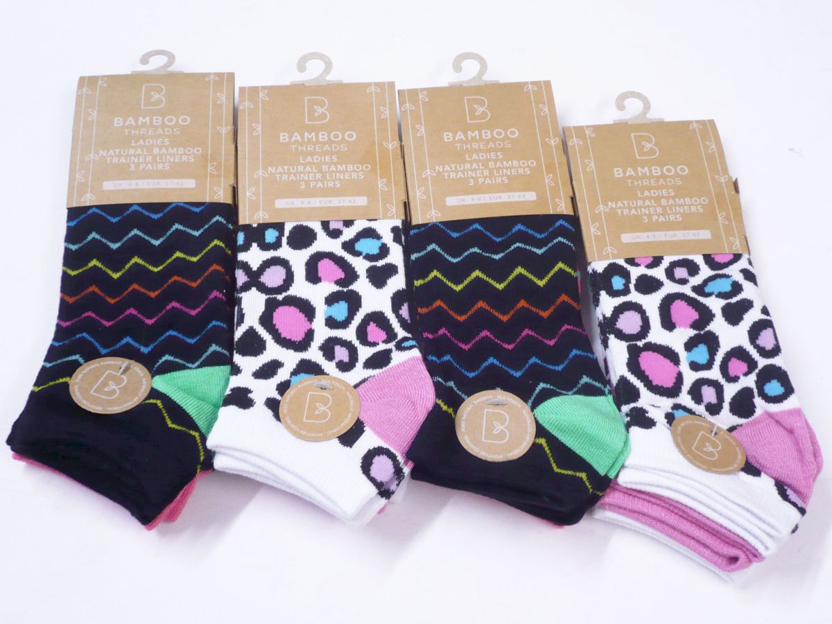 Ladies bamboo printed trainer socks. 
(3pkt x4)
