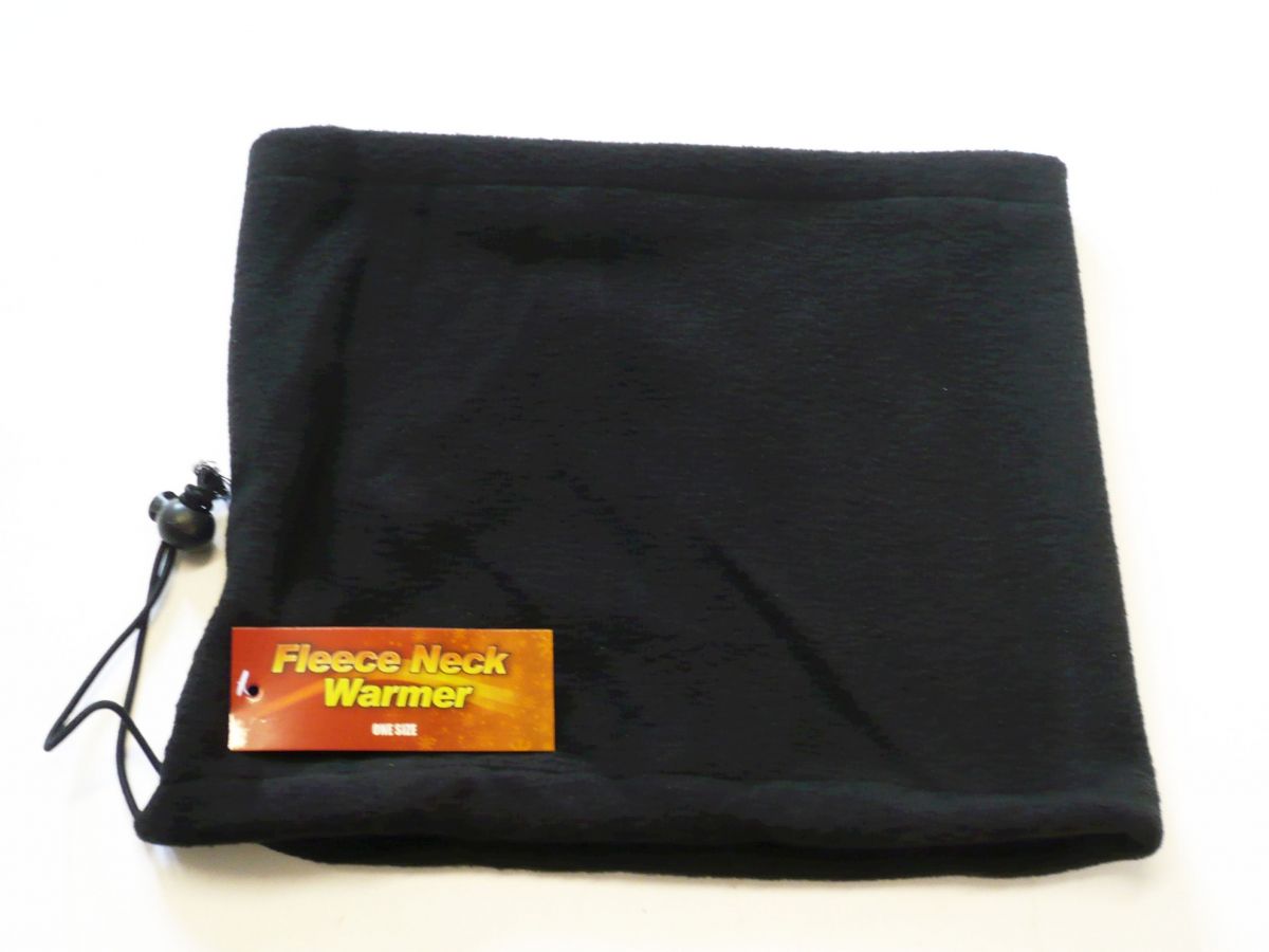 Black fleece neck warmer.USE MW033