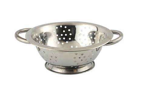 Small s/steel colander (dia 17cm)*