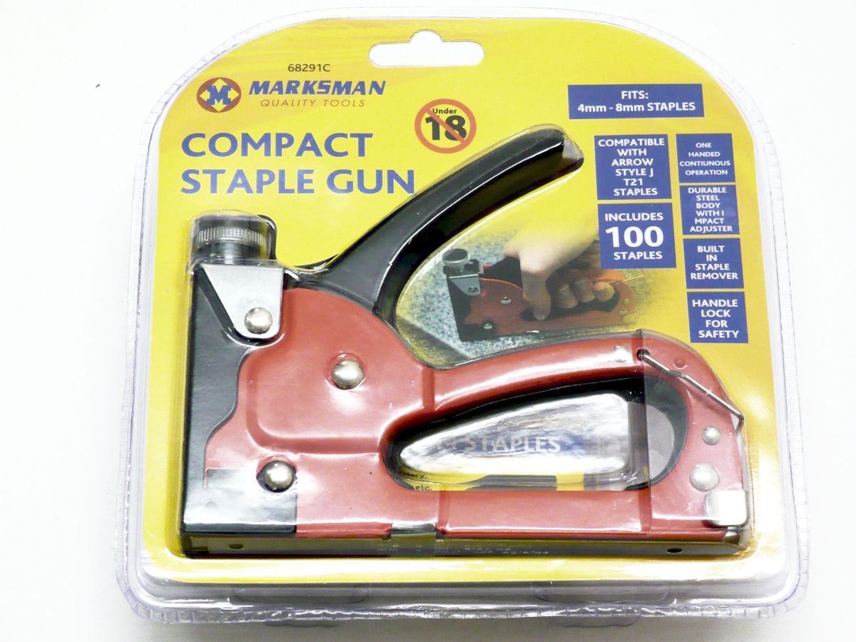 Compact staple gun*