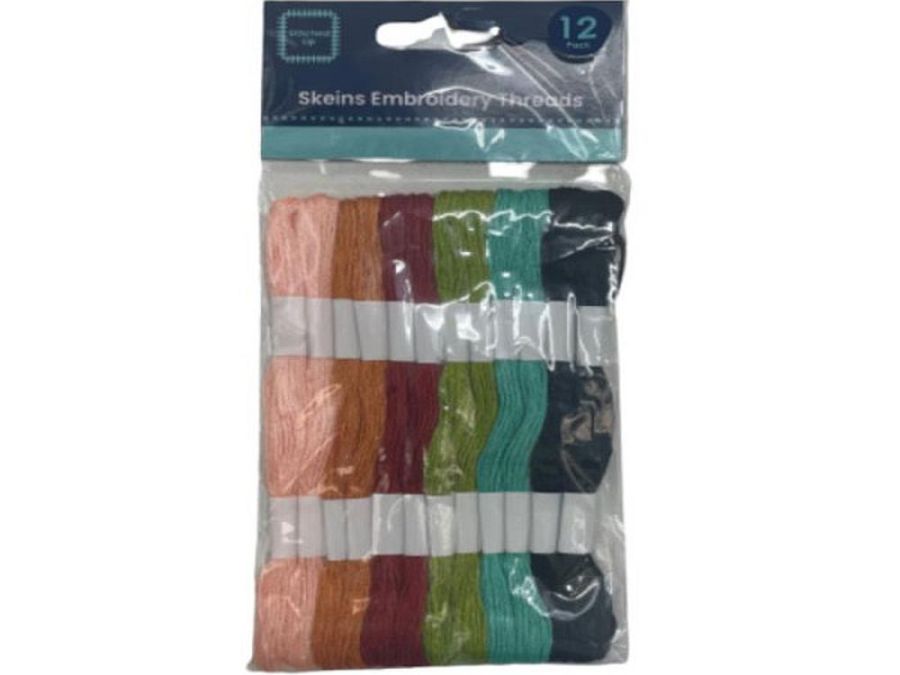 Pack 12, embroidery threads*