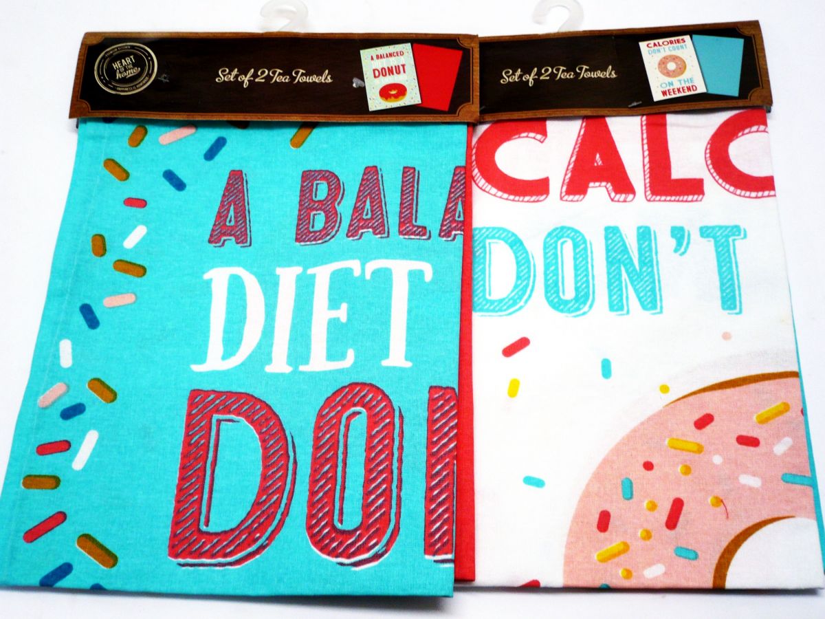 Pkt 2, donut/plain tea towels.