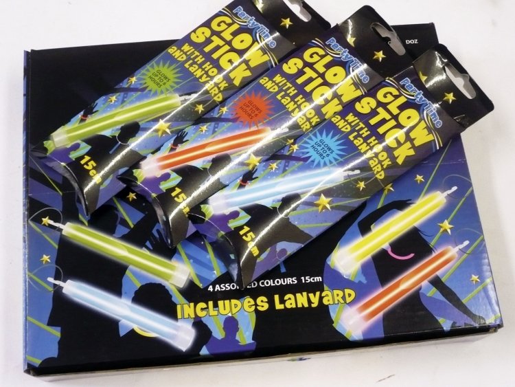 Glow stick with lanyard - 4/cols*
USE TYGLS